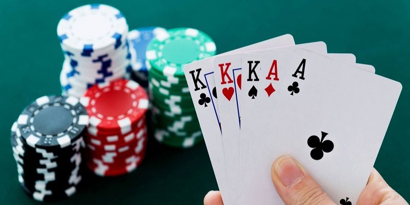 Sơ lược xem thế nào là trò chơi Poker